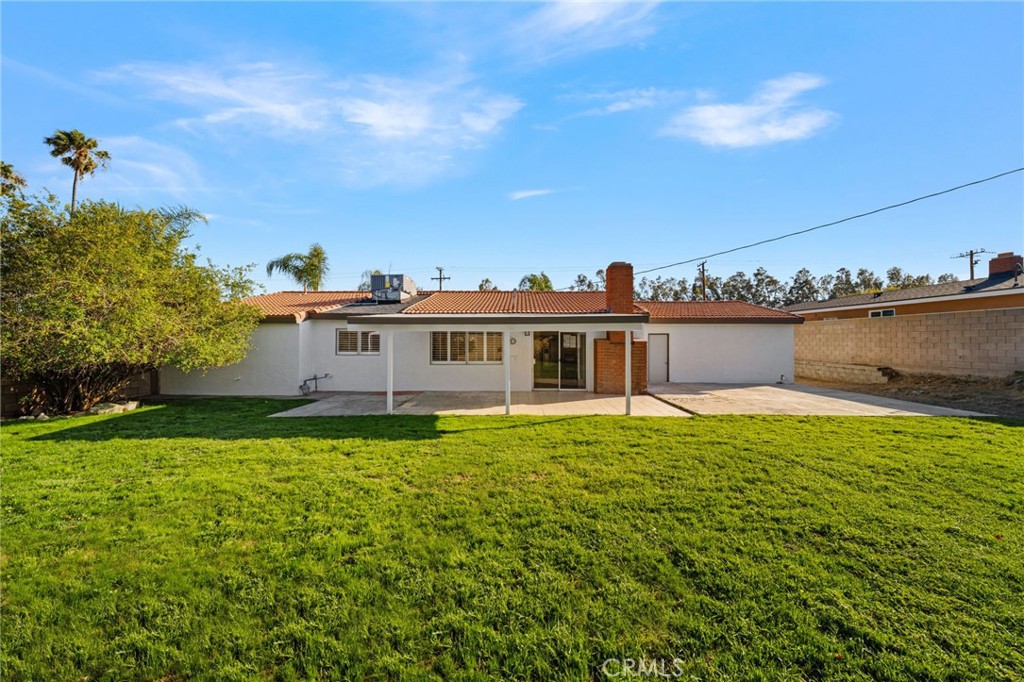 6113 Riverside