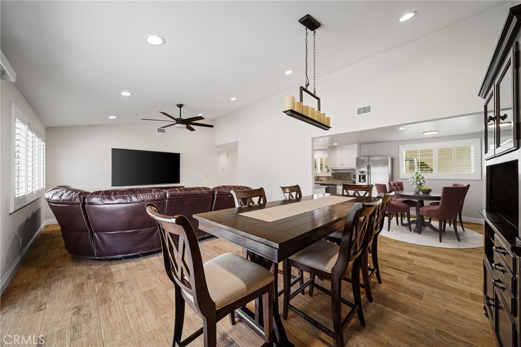 6113 Riverside