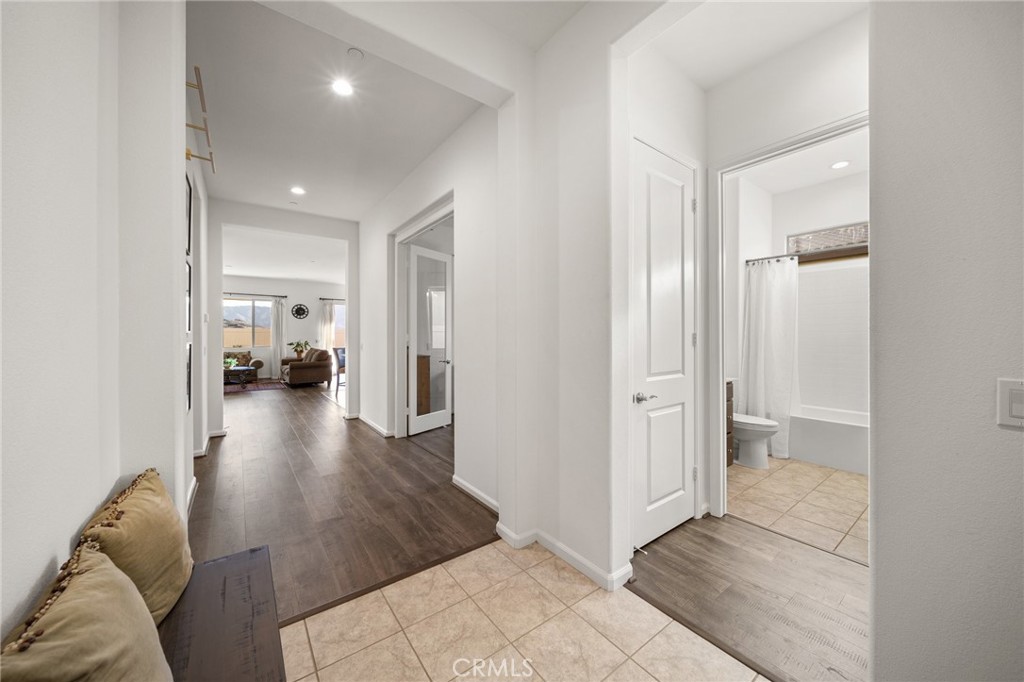 11855 Sagecrest Court