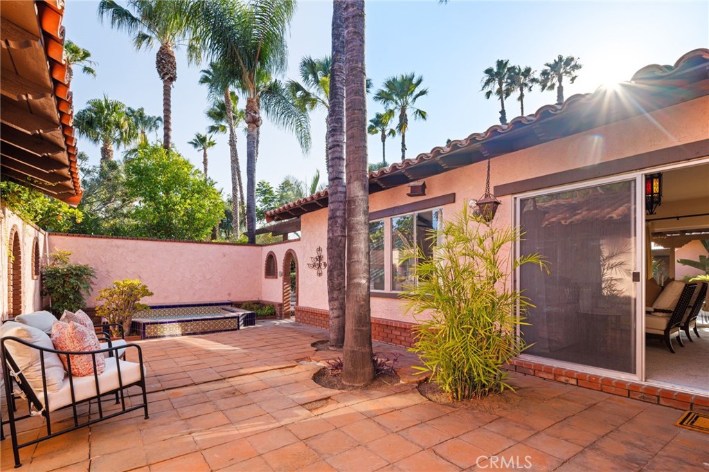880 Encanto Street