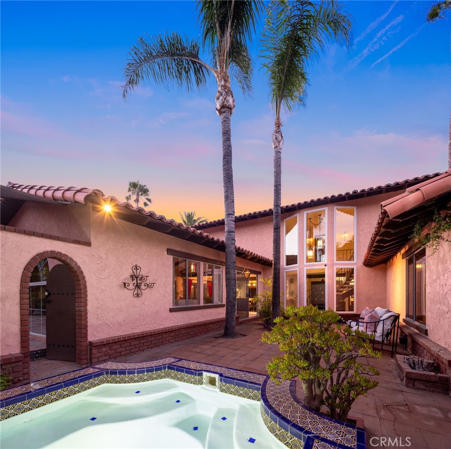 880 Encanto Street