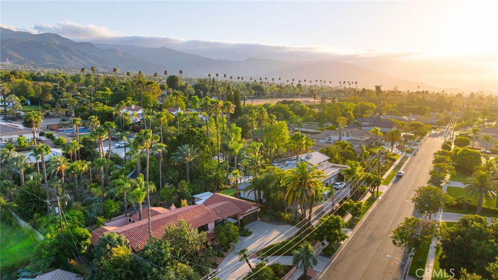 880 Encanto Street