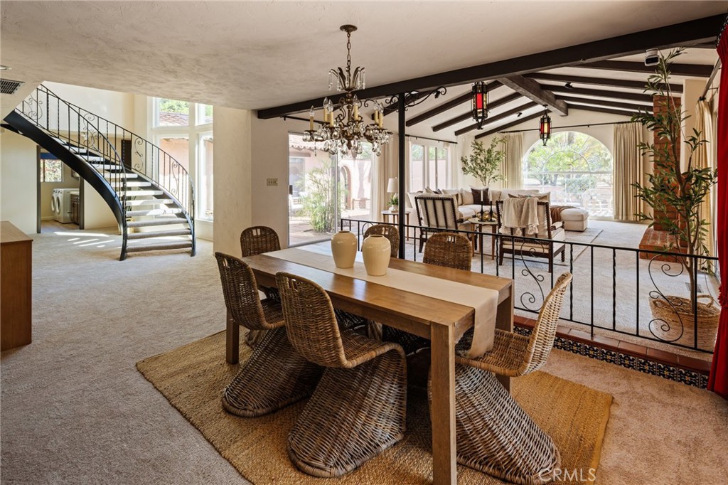 880 Encanto Street