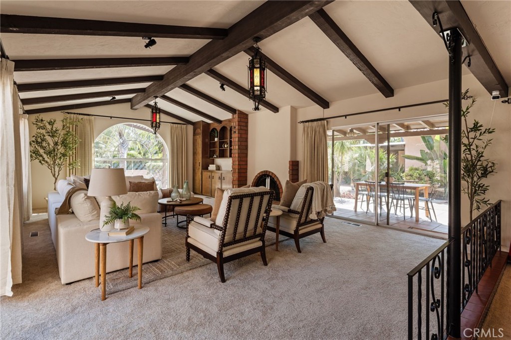 880 Encanto Street