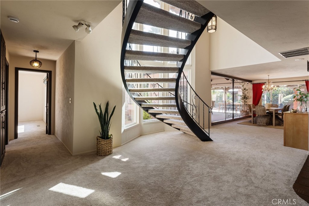 880 Encanto Street