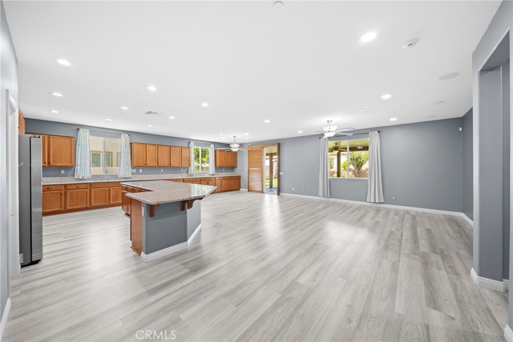 1420 Yarrow