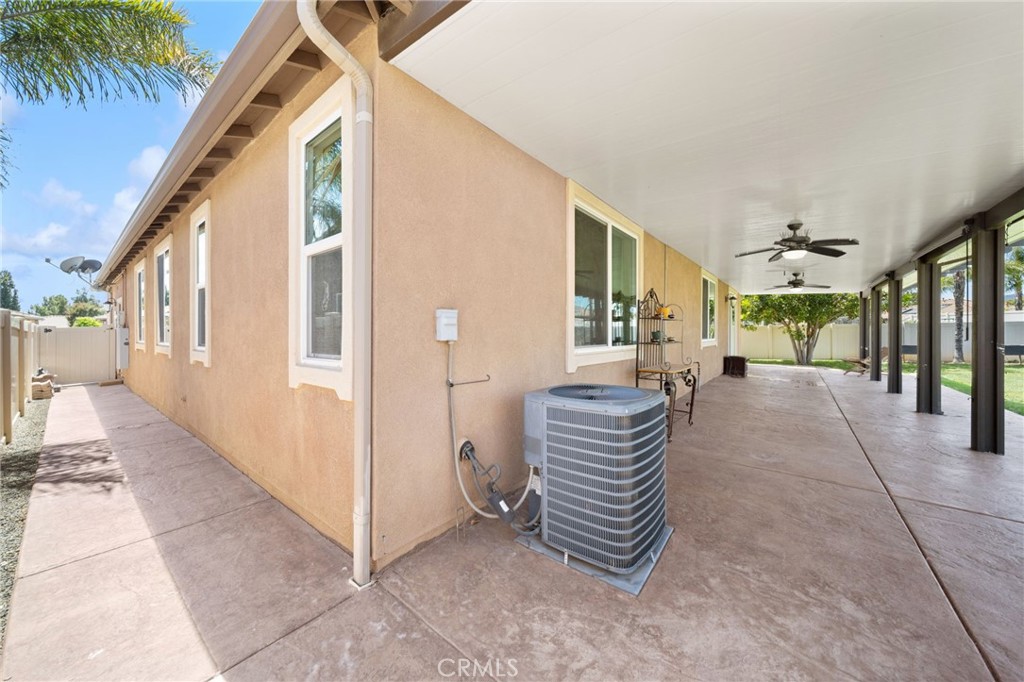 1420 Yarrow