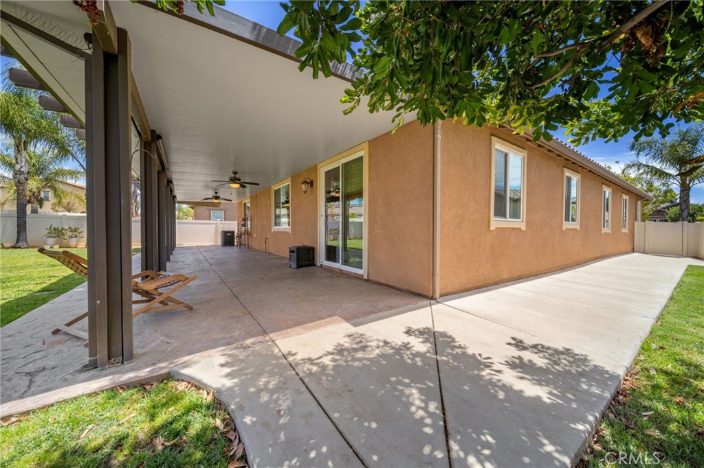 1420 Yarrow