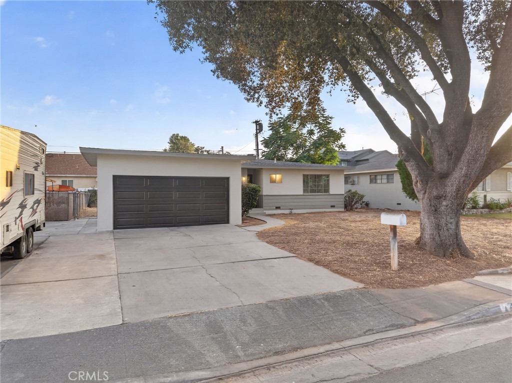 4944 Wilton Place