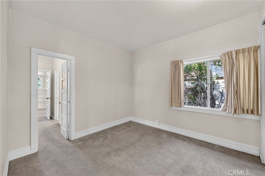4637 Sierra Street