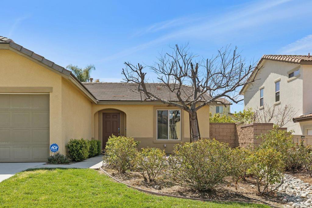 34123 Hillside Drive