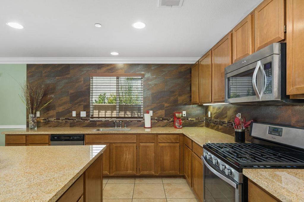 34123 Hillside Drive