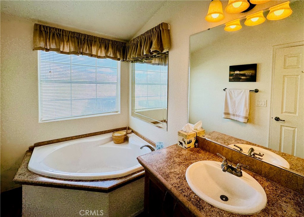 1623 Crystal Drive