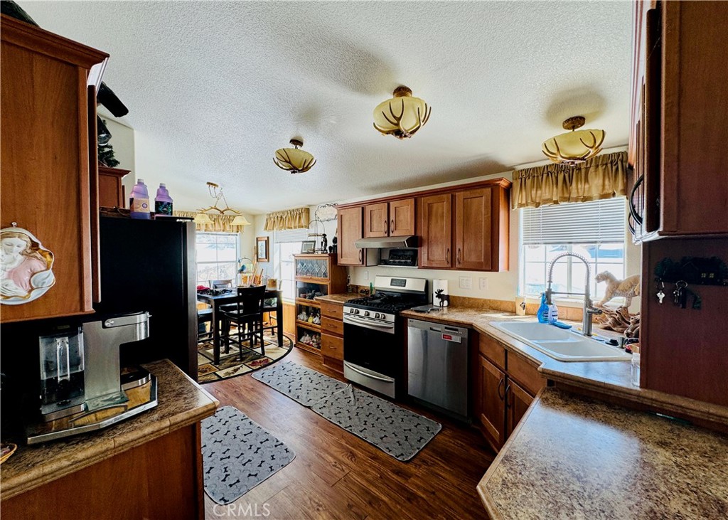 1623 Crystal Drive