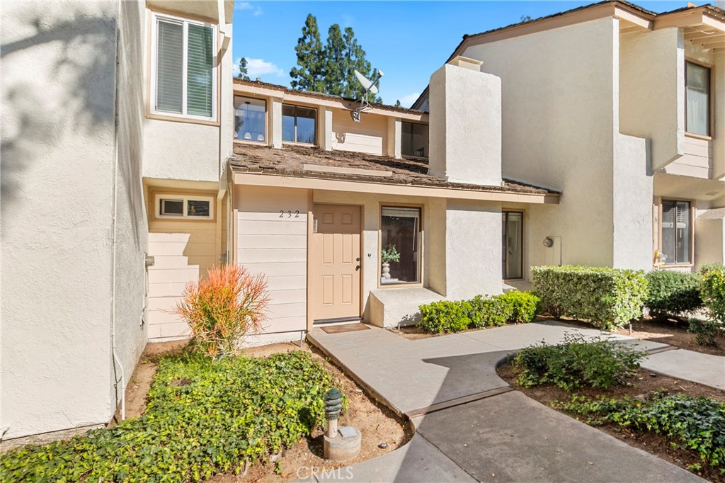 232 Dale Court
