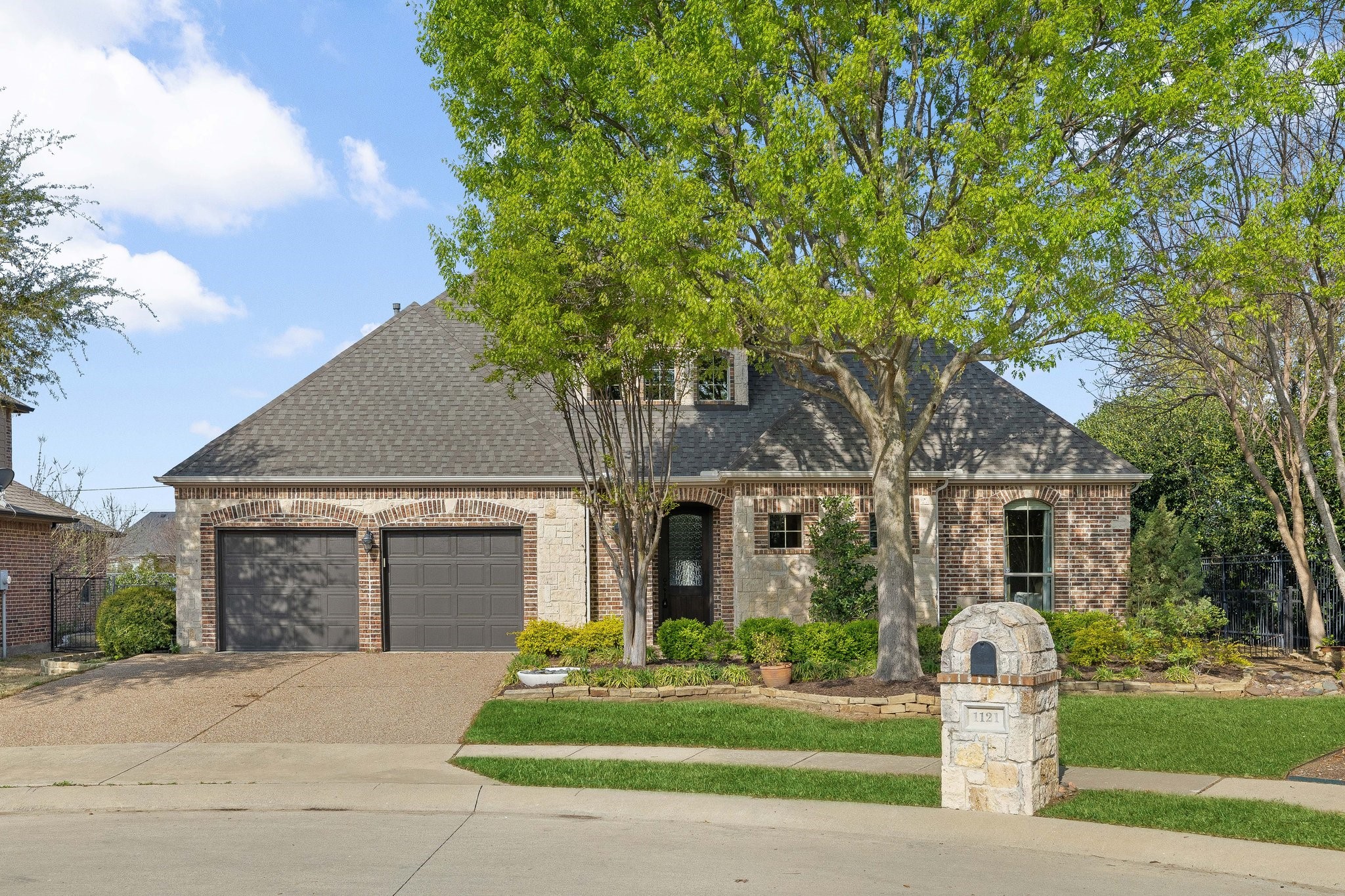 1121 Crystal Falls Drive