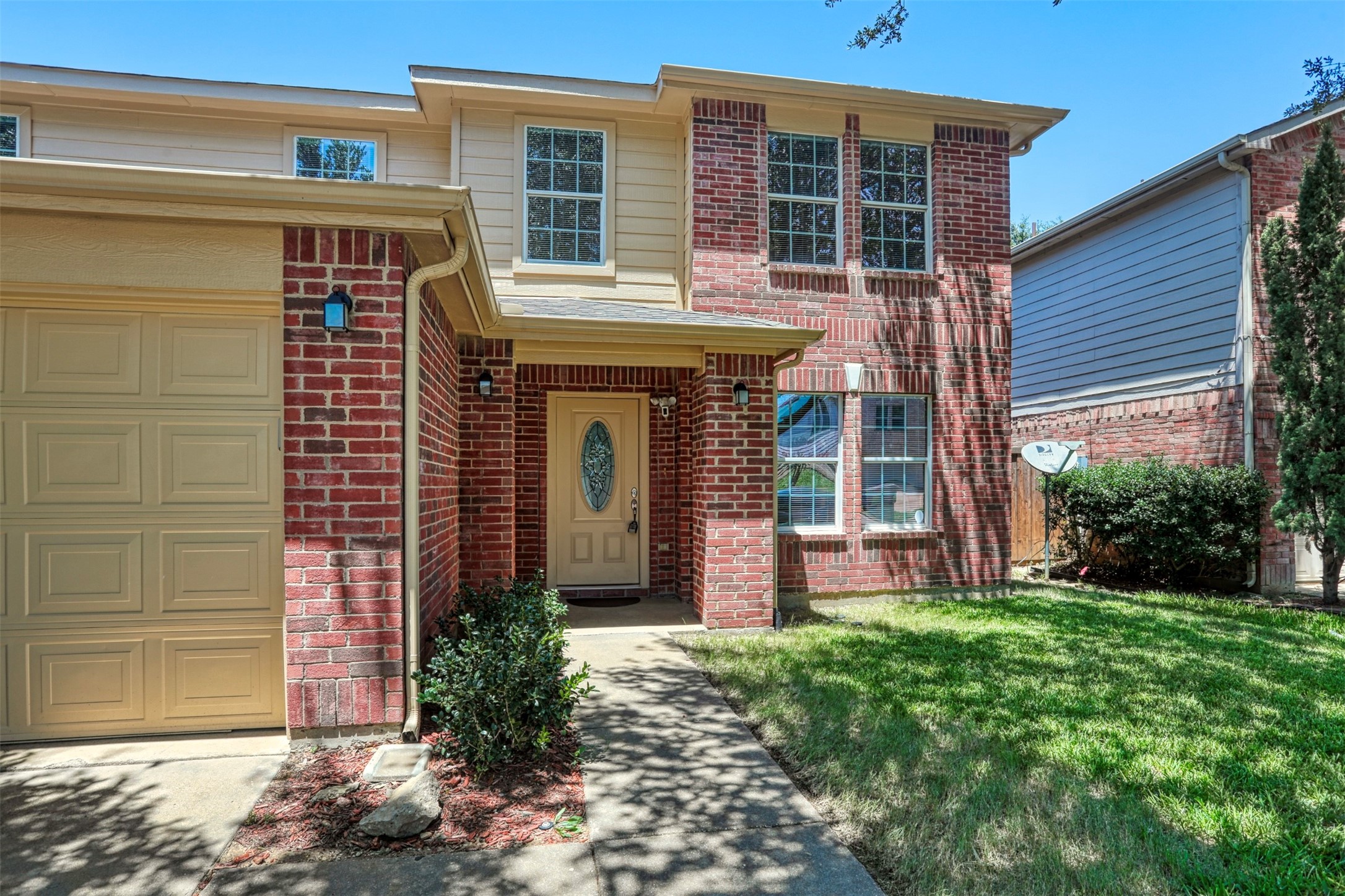 2513 Tan Oak Drive
