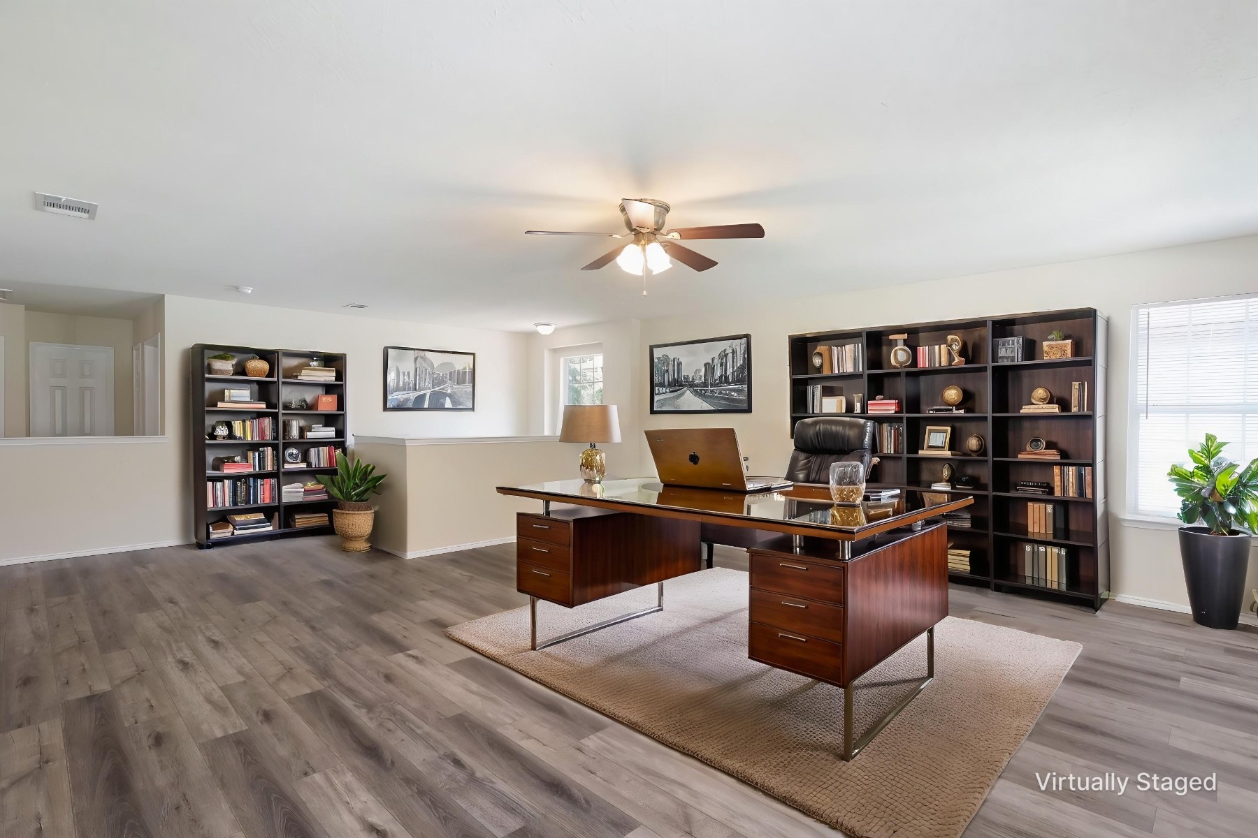 2513 Tan Oak Drive