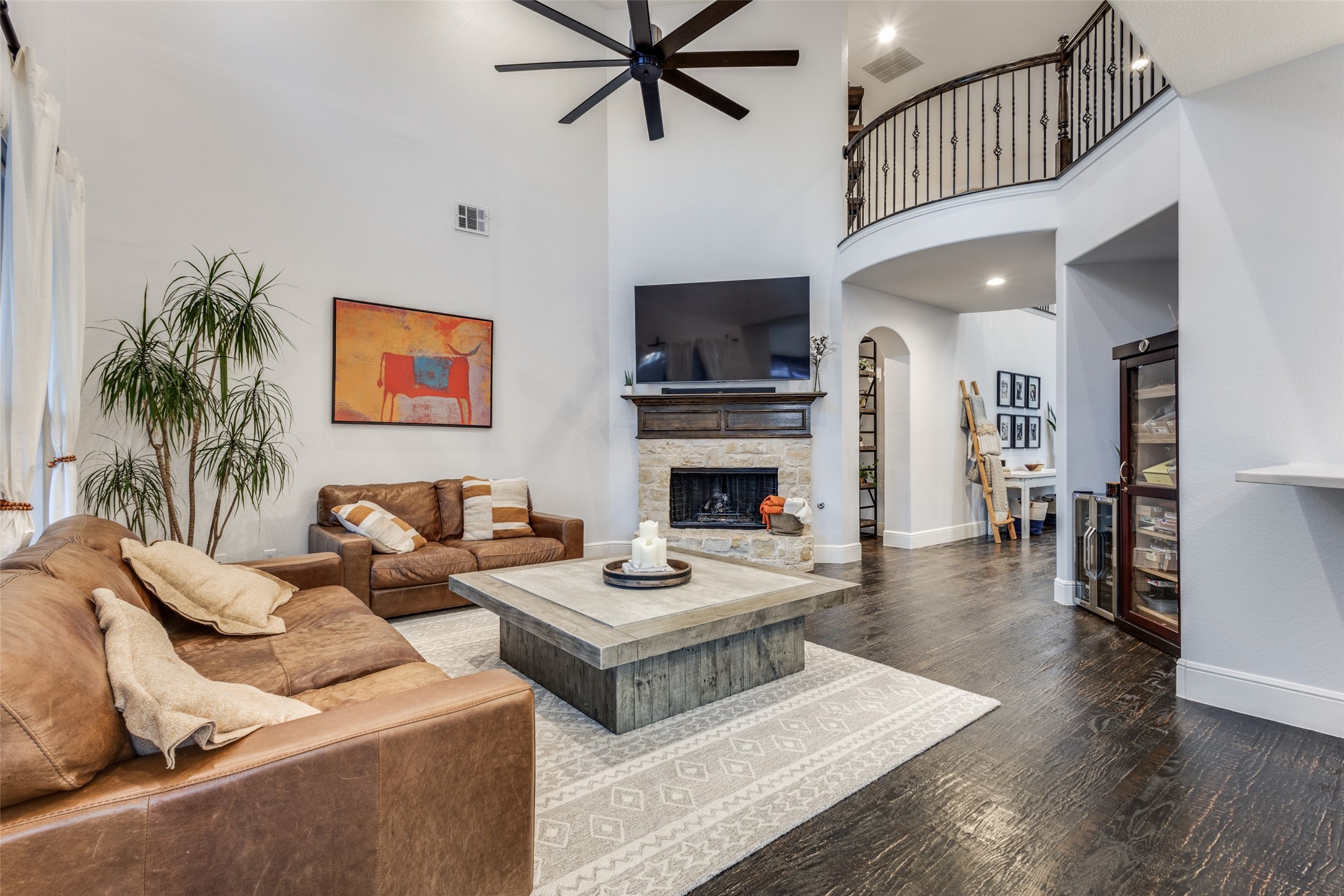 5144 Pond View Lane