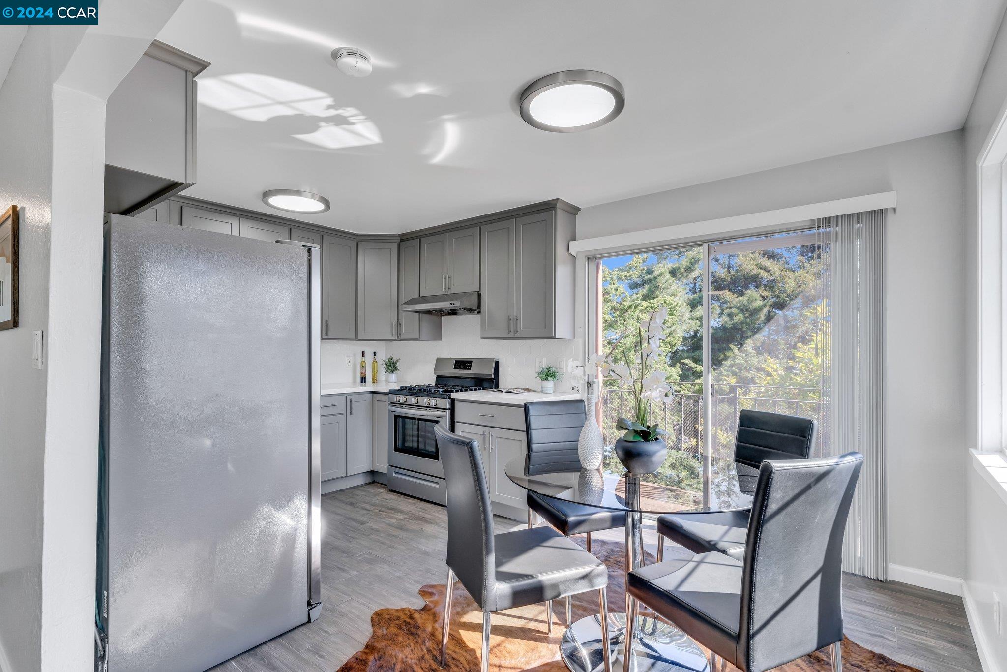 714 Golden Gate Ave