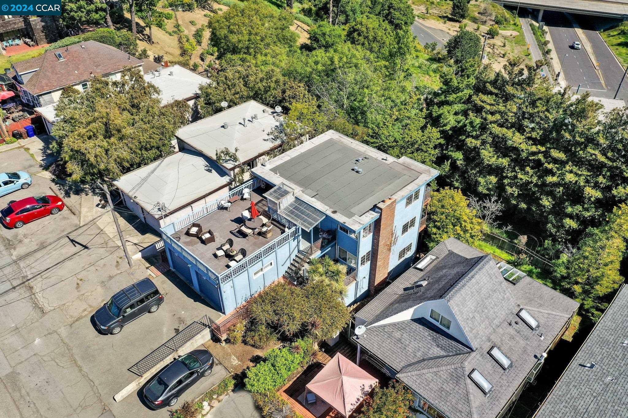 714 Golden Gate Ave