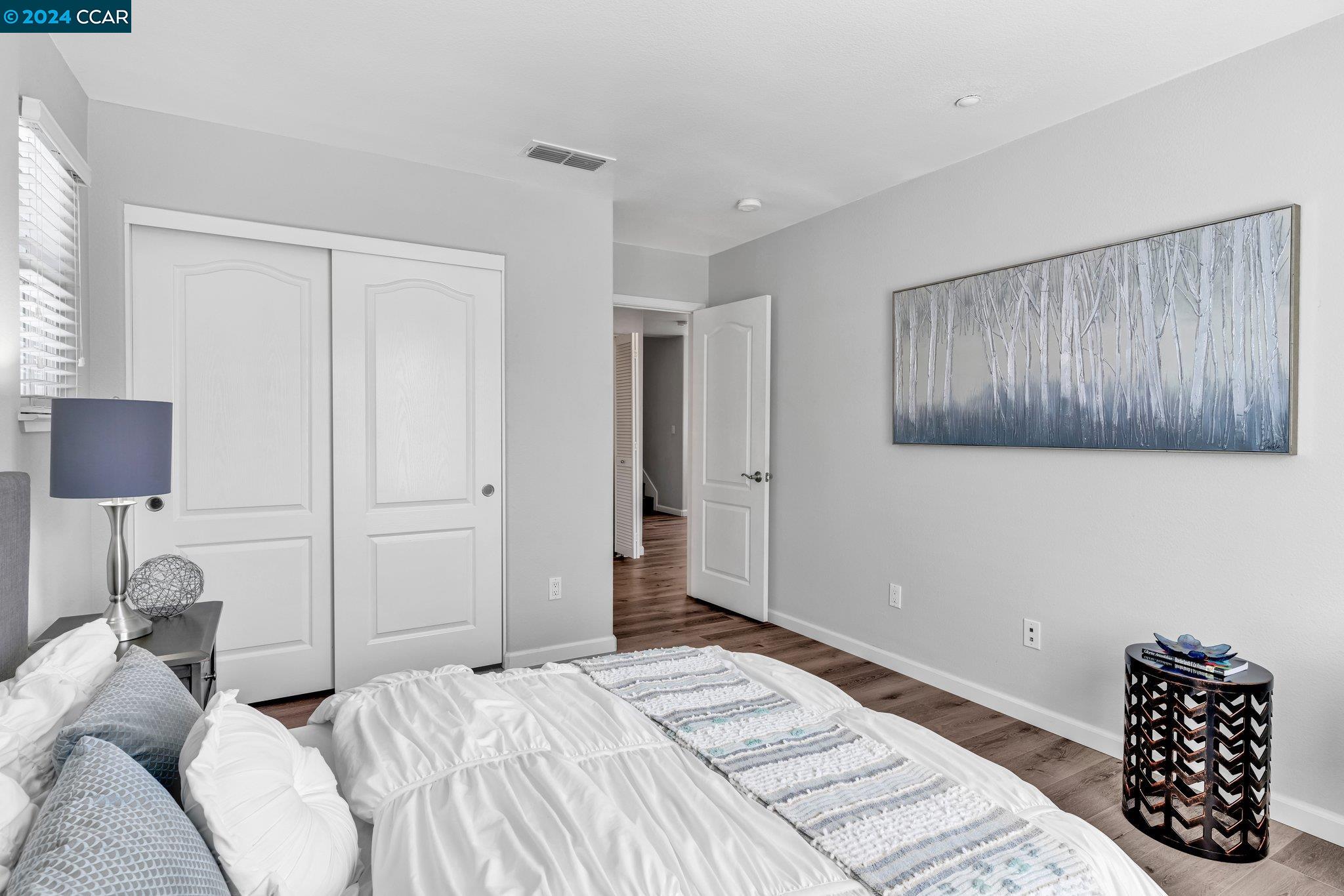 1075 Baywood Ln