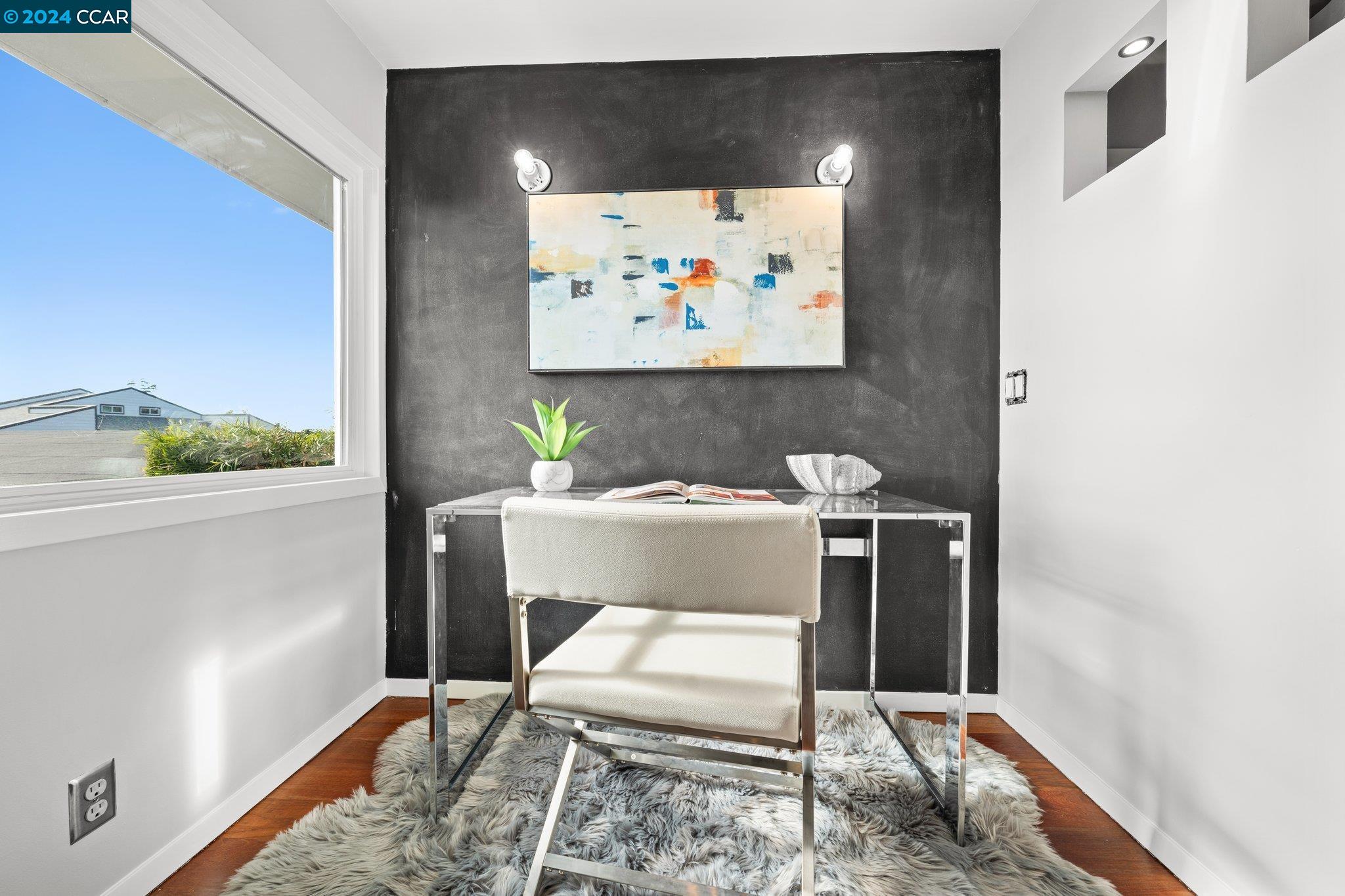 6545 Alta Vista Dr