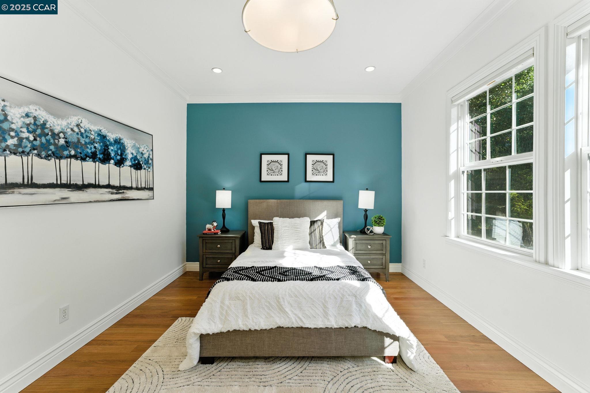 8 Millbrae Cir