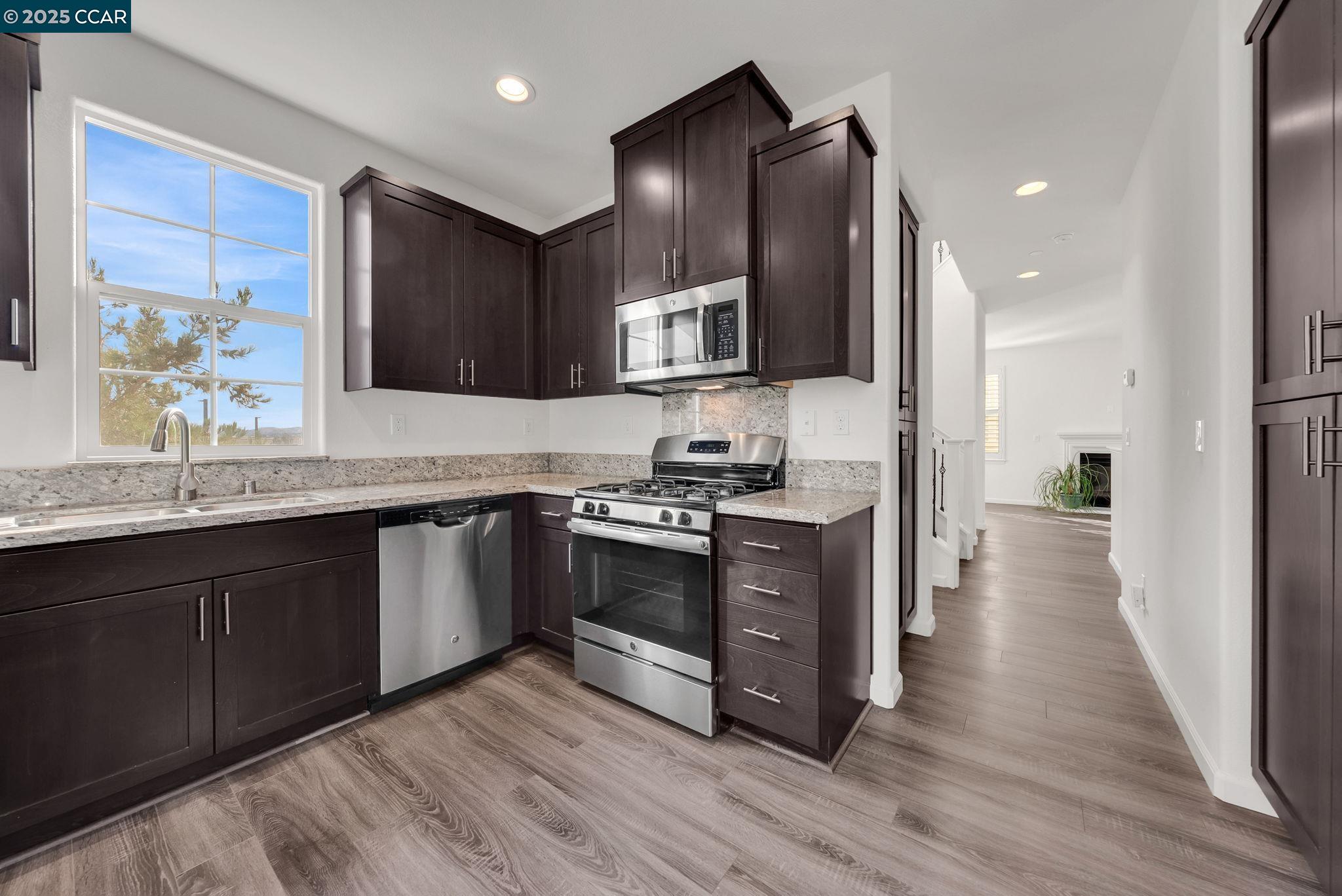 5160 Waggle Ct