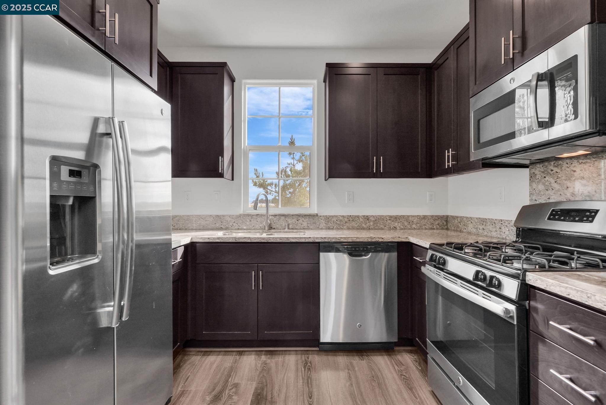 5160 Waggle Ct