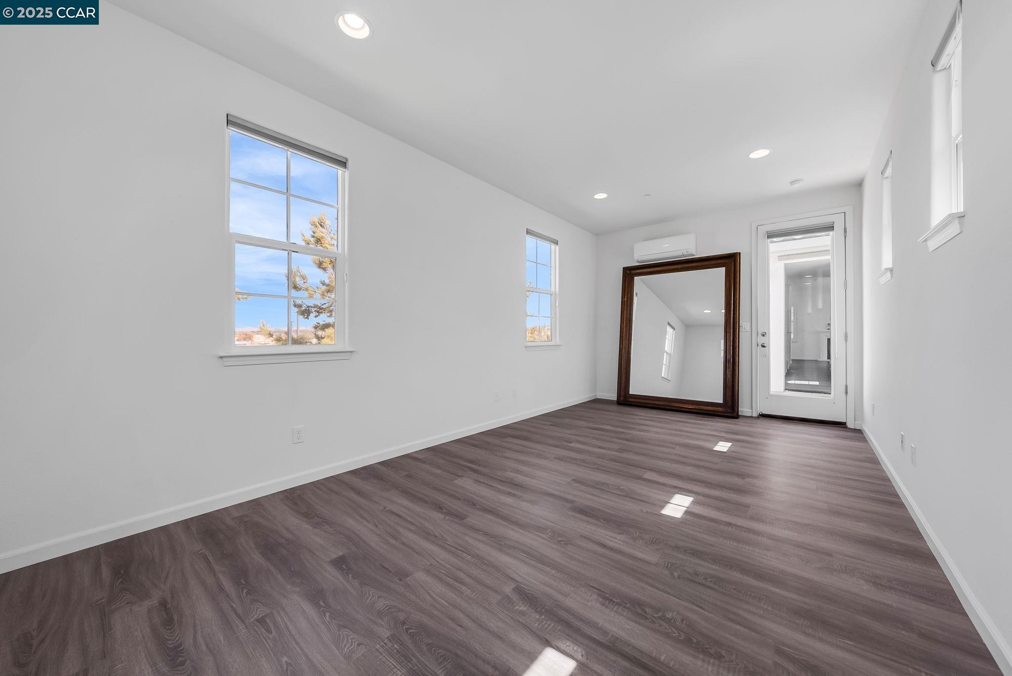 5160 Waggle Ct