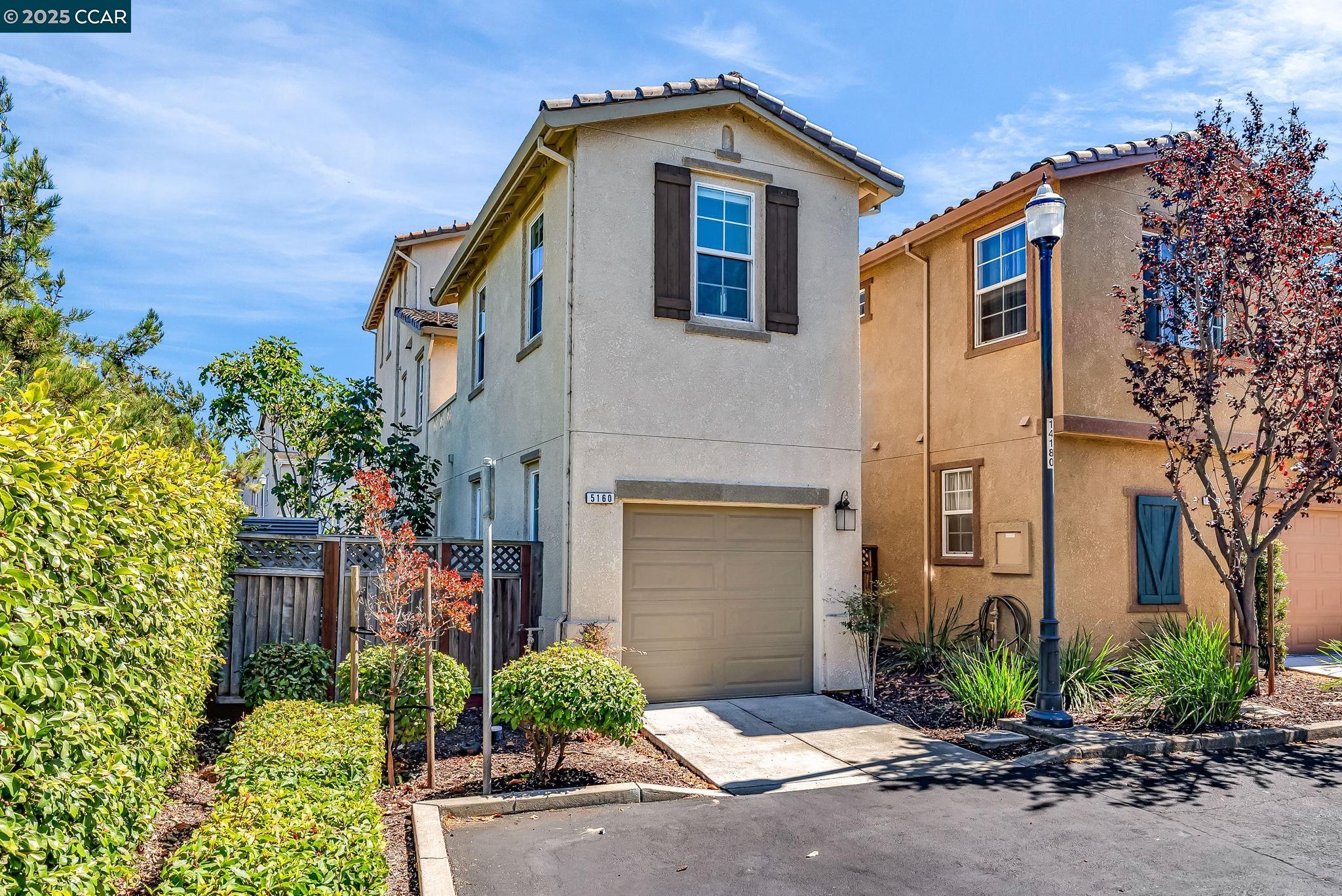 5160 Waggle Ct