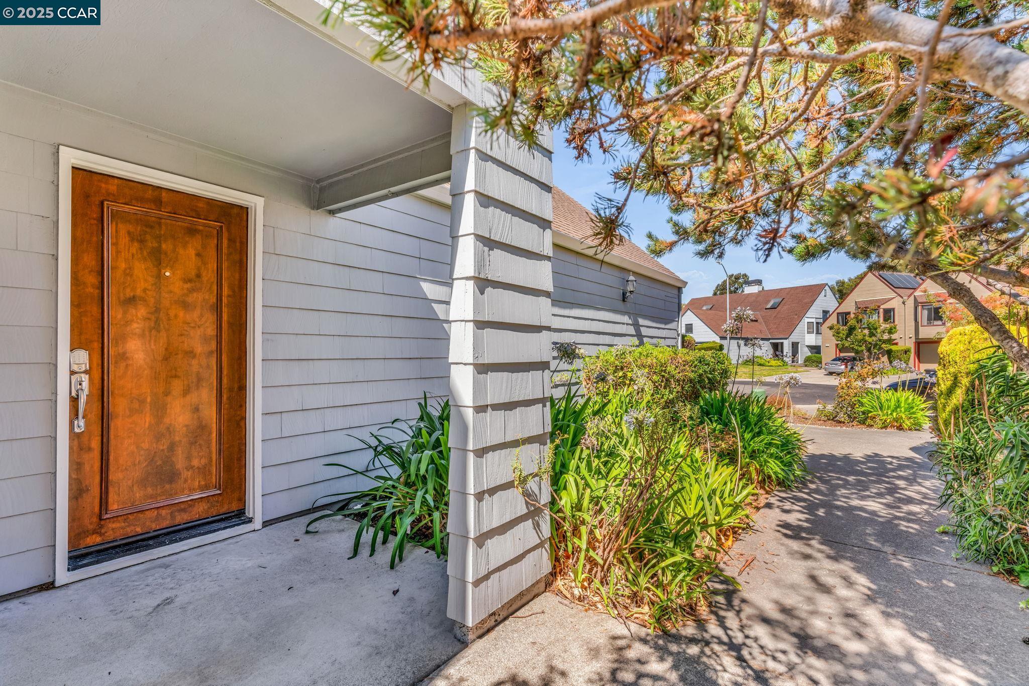 3231 Southridge Dr