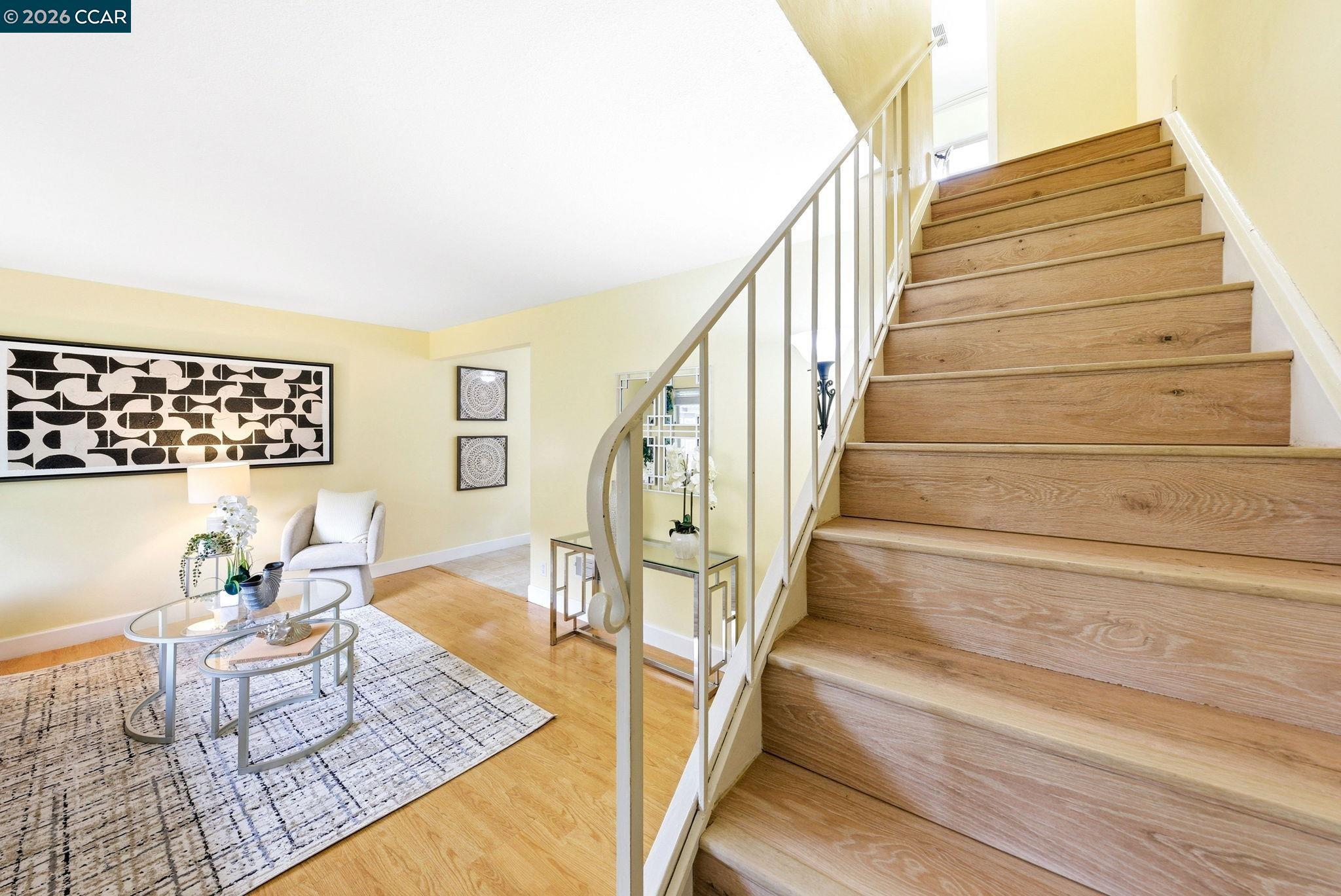 2443 Oliver Dr