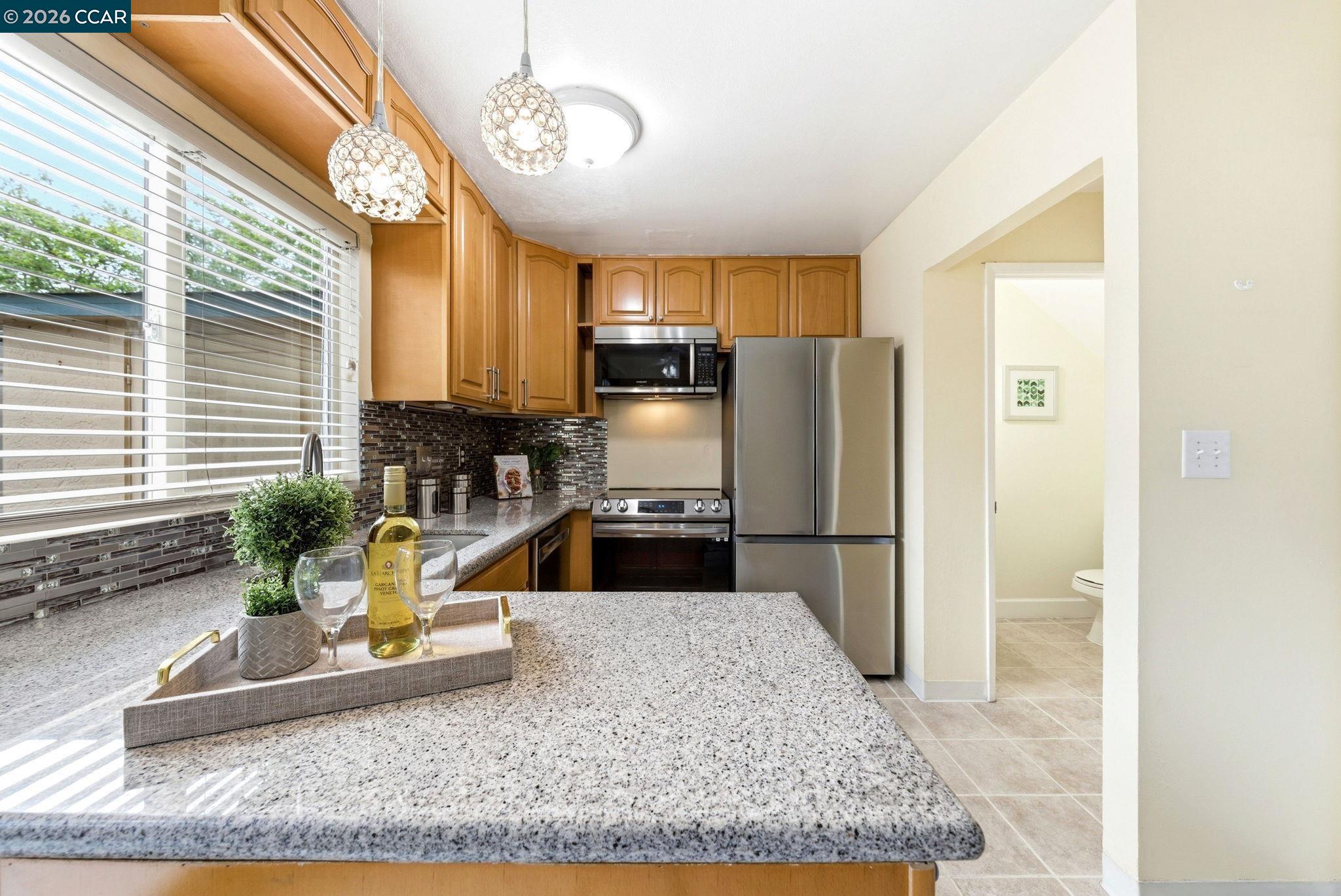2443 Oliver Dr