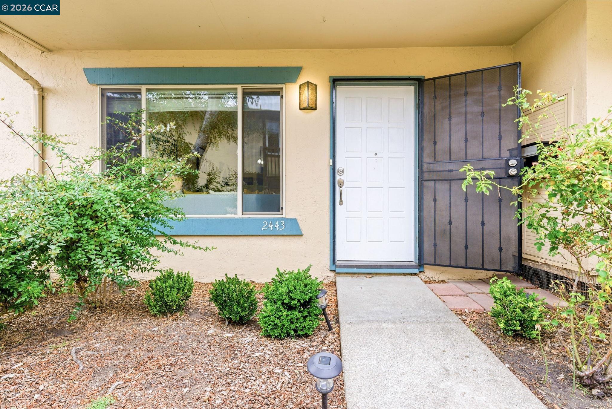 2443 Oliver Dr