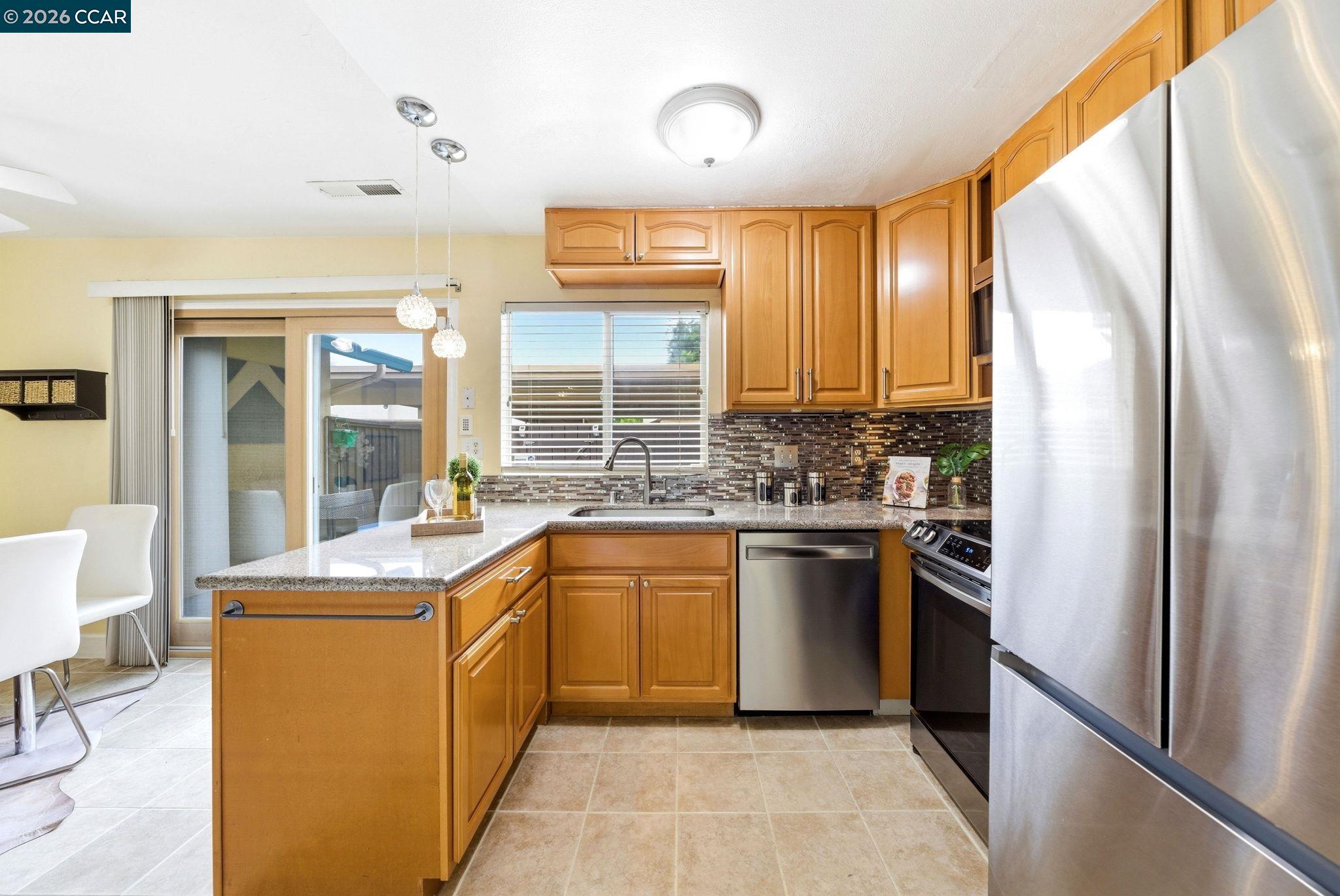 2443 Oliver Dr