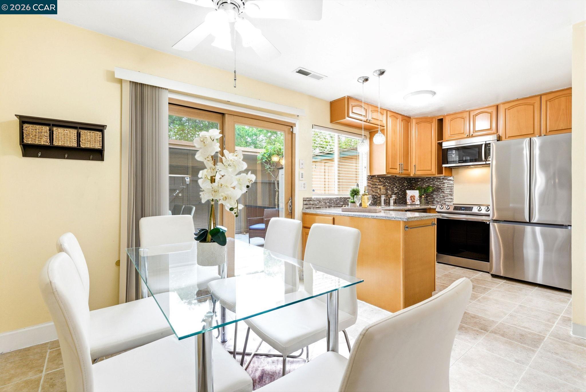 2443 Oliver Dr