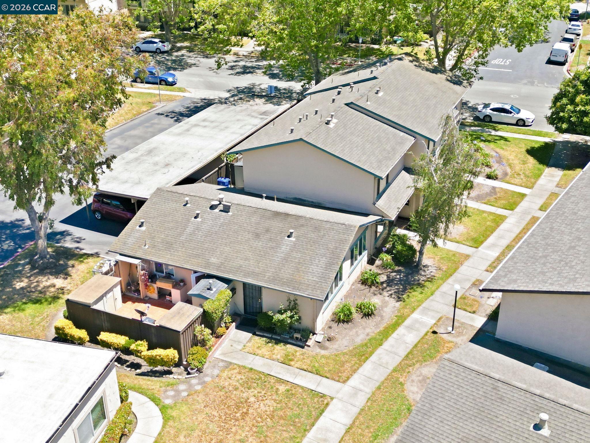 2443 Oliver Dr