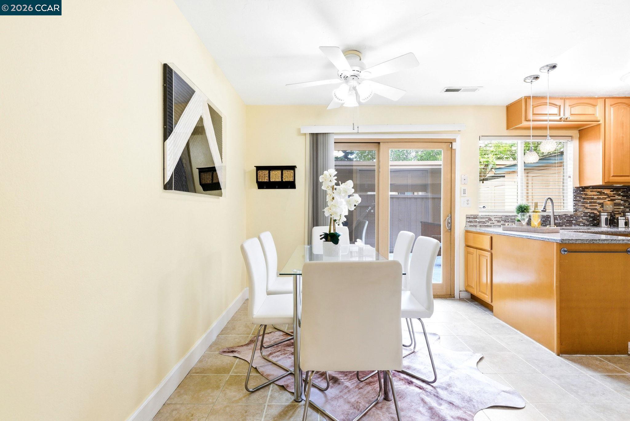 2443 Oliver Dr
