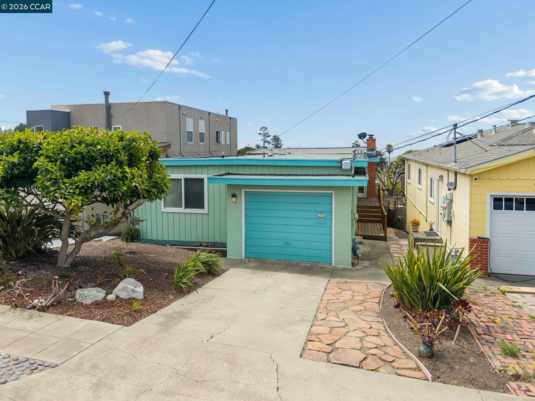 6386 Claremont Ave