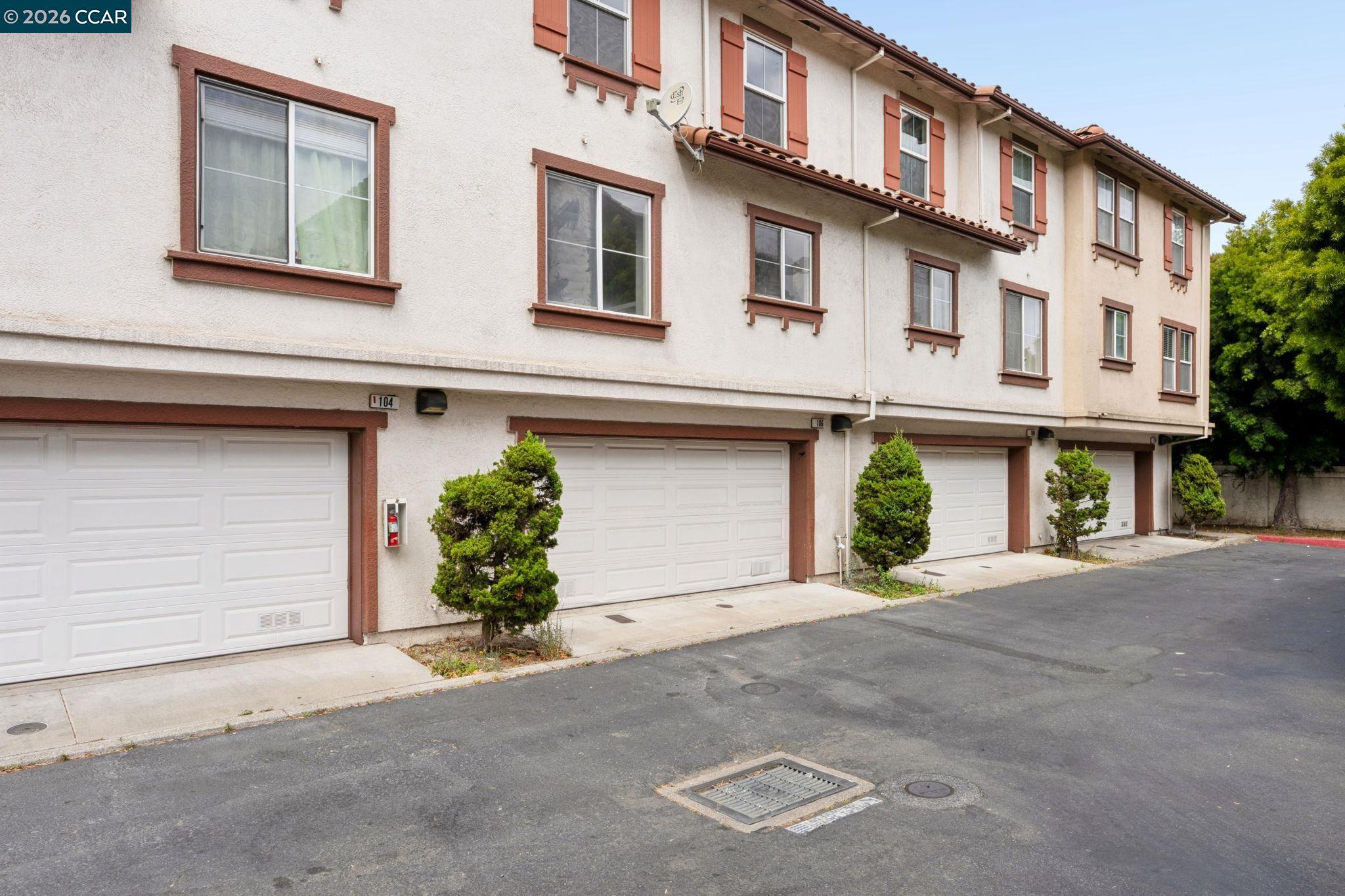 106 Santa Ines St