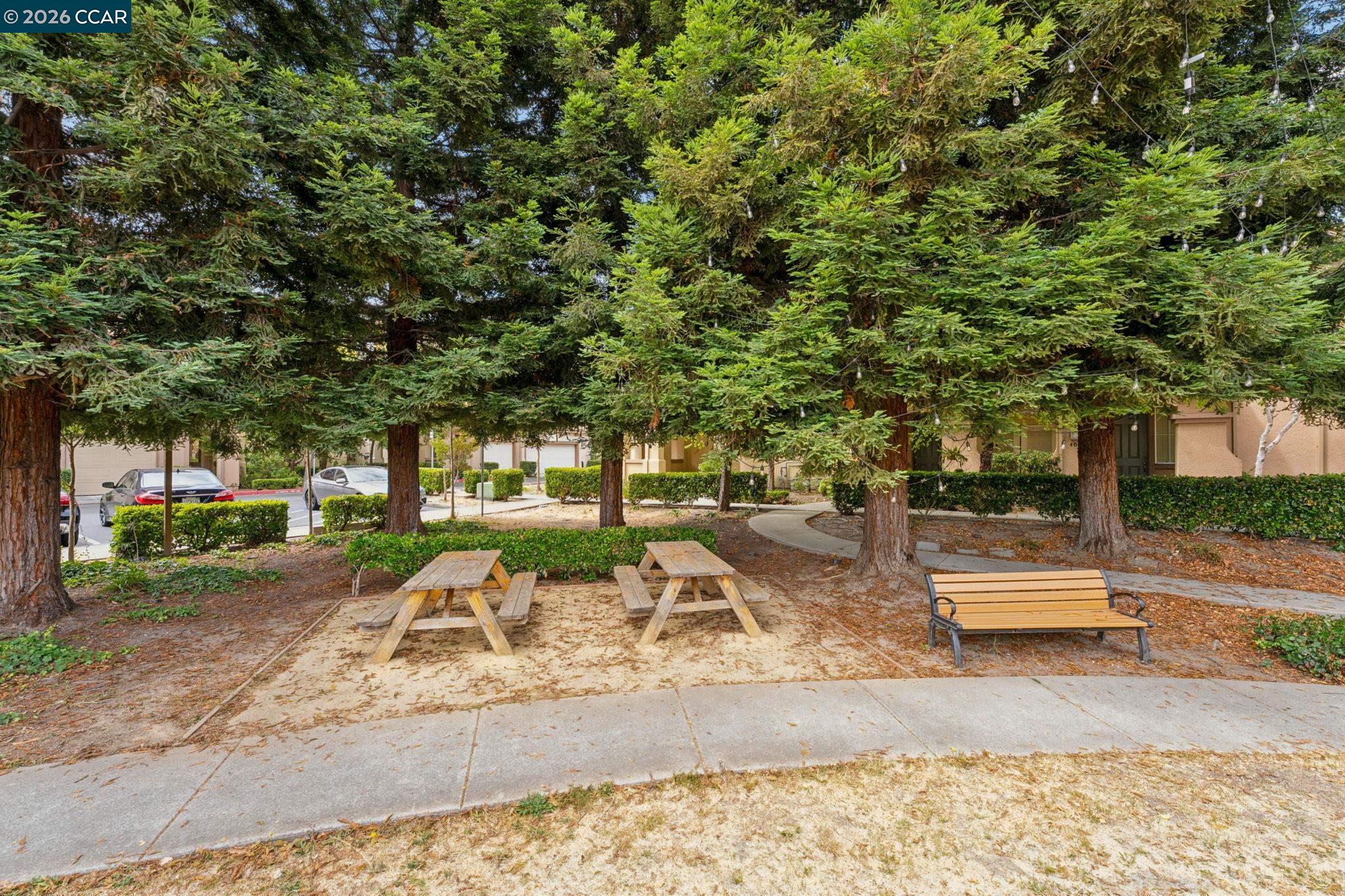 106 Santa Ines St