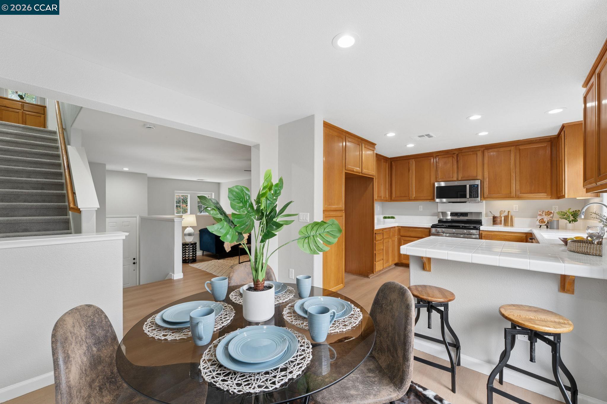 106 Santa Ines St