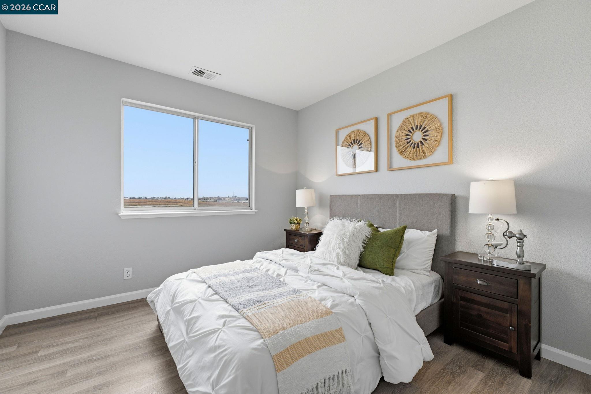 15351 Bittern Ct