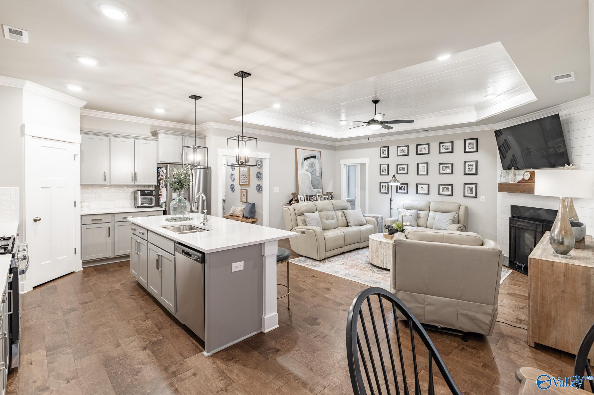 112 Hudson River Drive