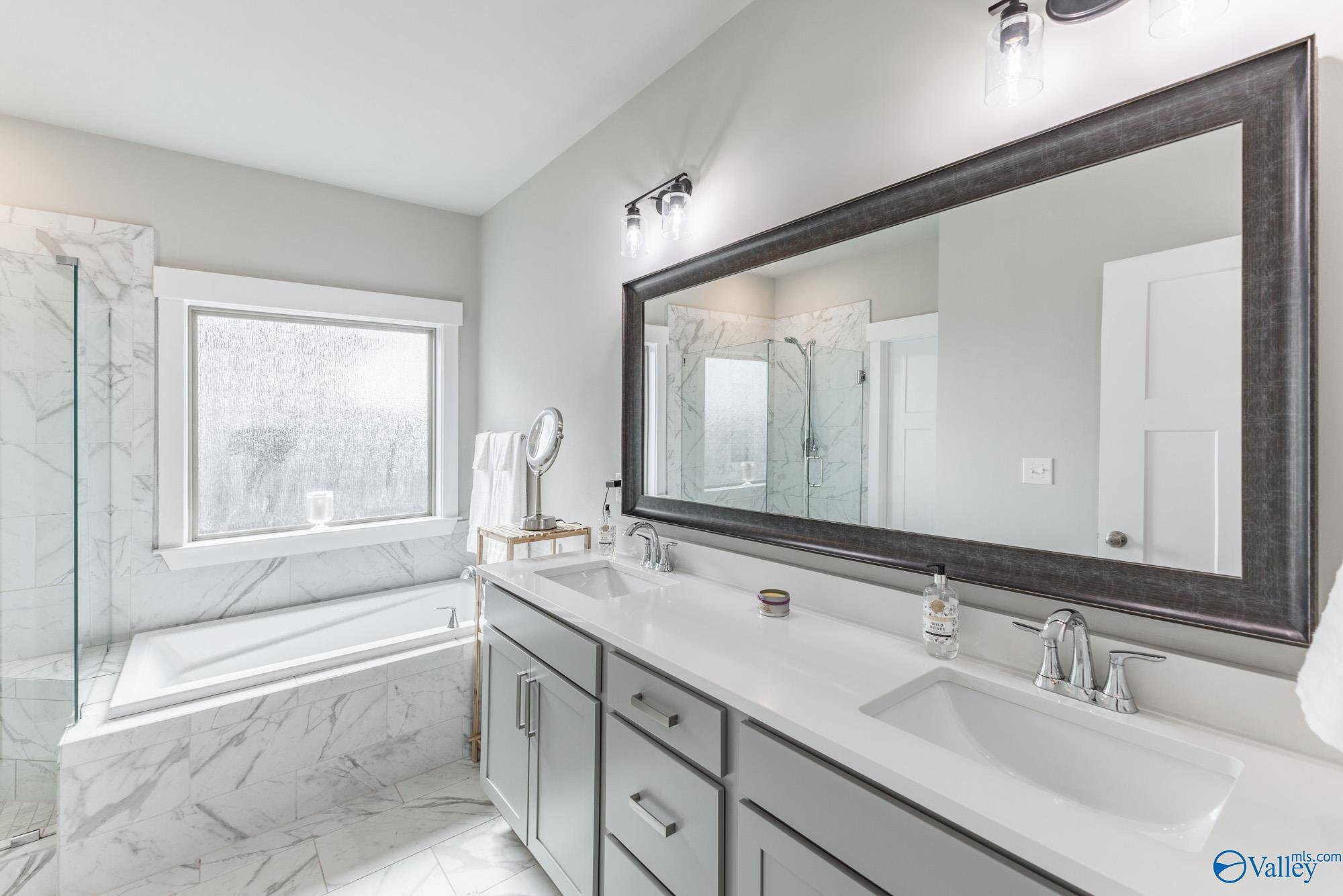 112 Hudson River Drive