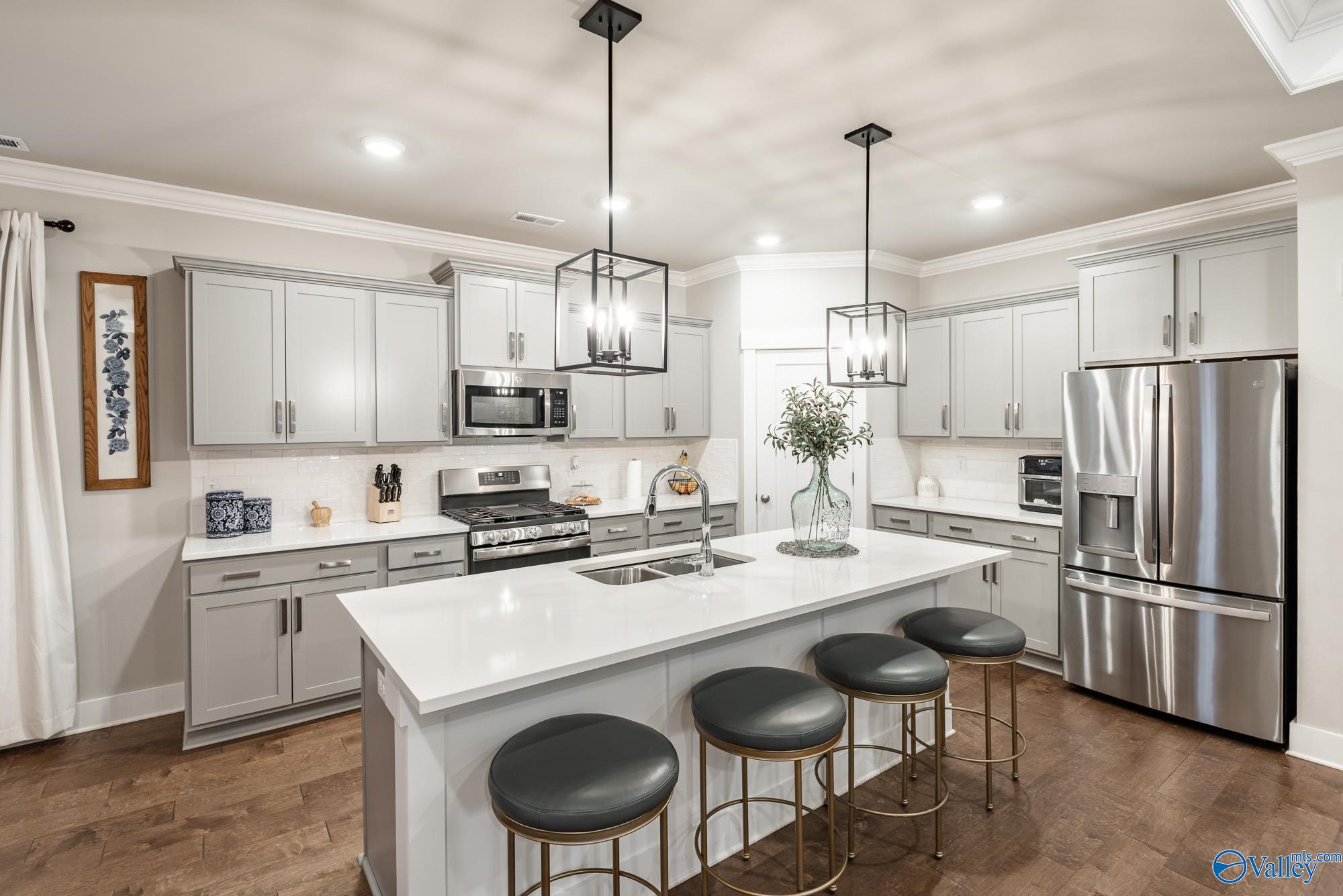 112 Hudson River Drive