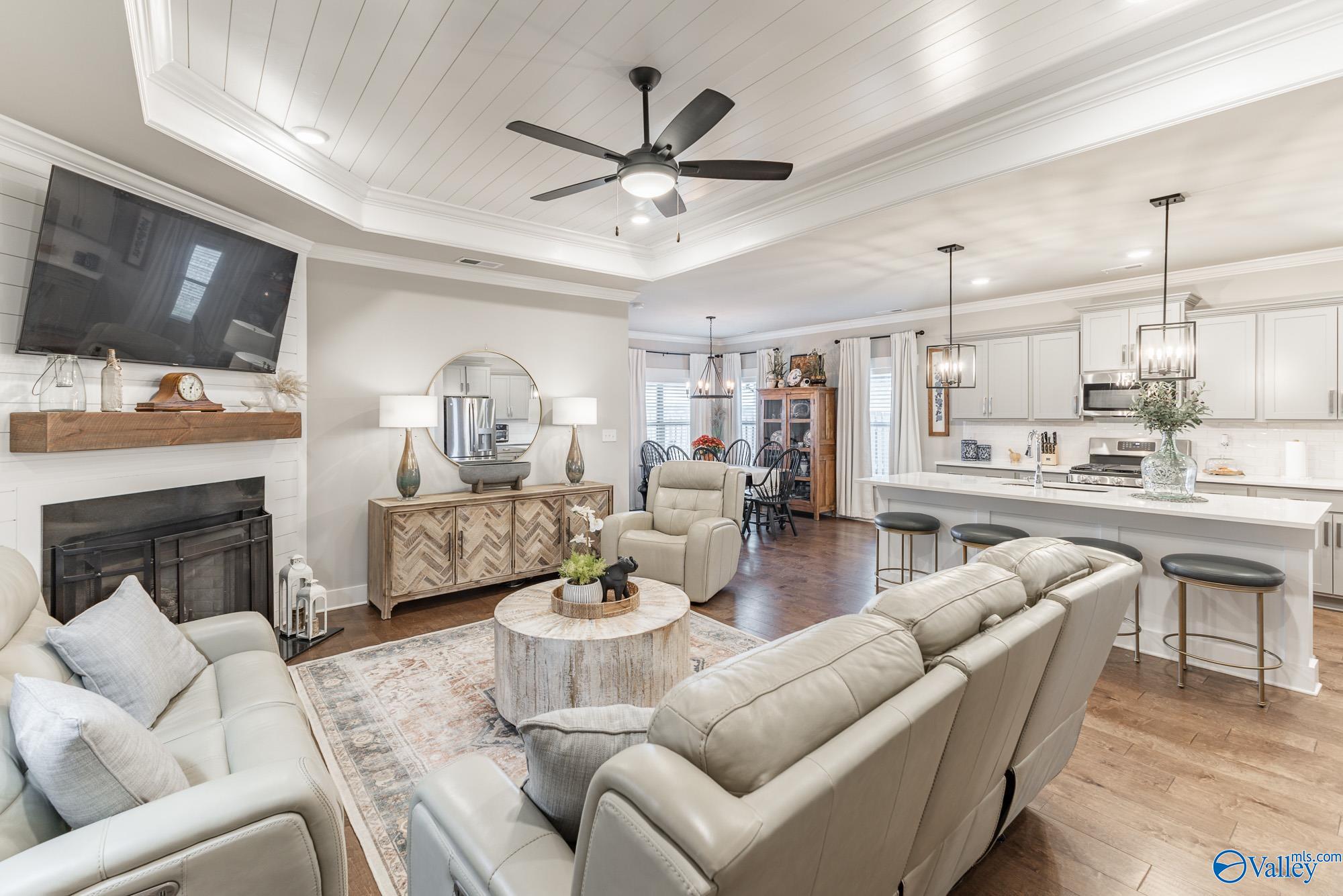 112 Hudson River Drive