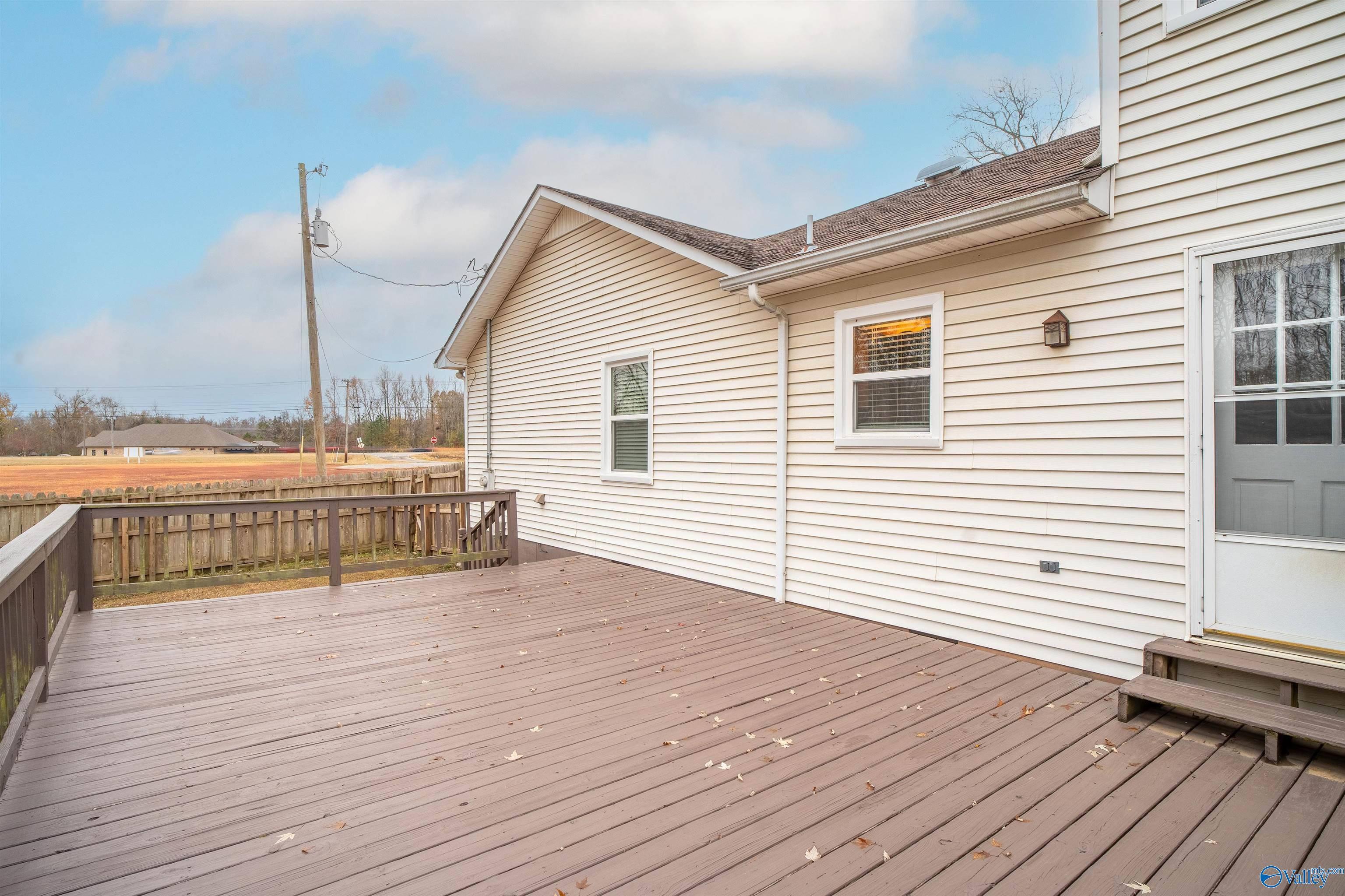 15040 Sweetland Road